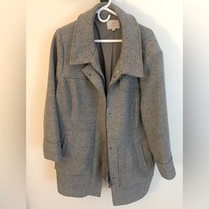LOFT PLUS 20W GREY WOOL COAT GENTLY USED